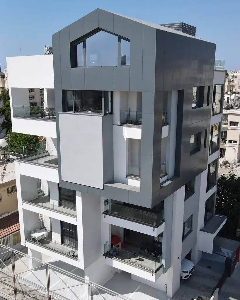 Graphite Residence